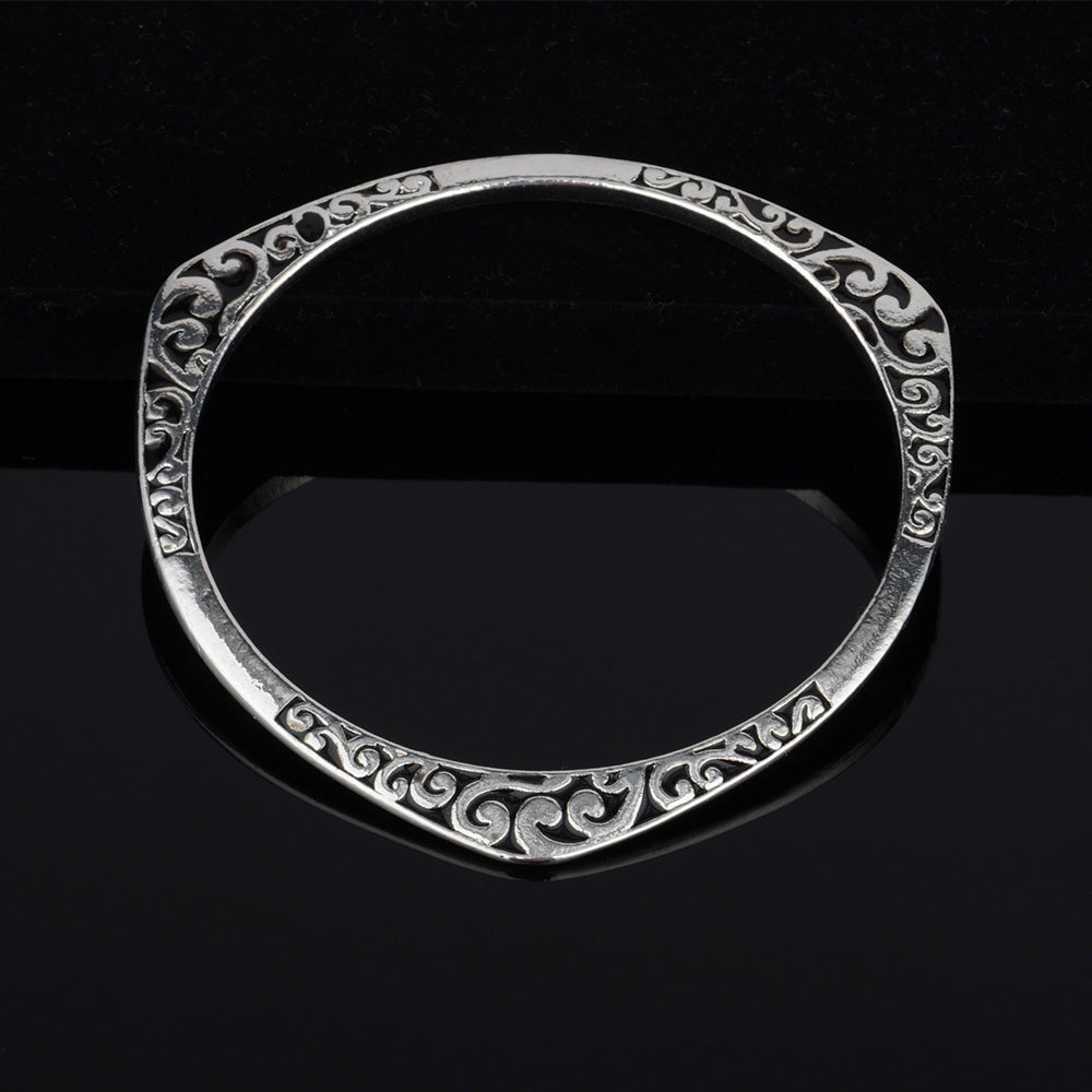 Vintage Floral Design Thai Silver Bracelet (Elegant)